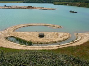 Robert Smithson, Broken Circle and Spiral Hill (1971), Emmen, Netherlands