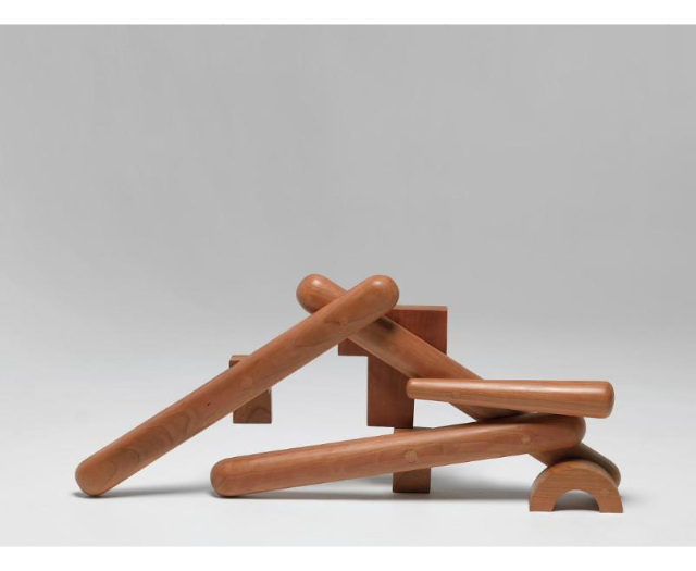 Une image contenant mur, en bois, intérieur, assis
Description générée automatiquement